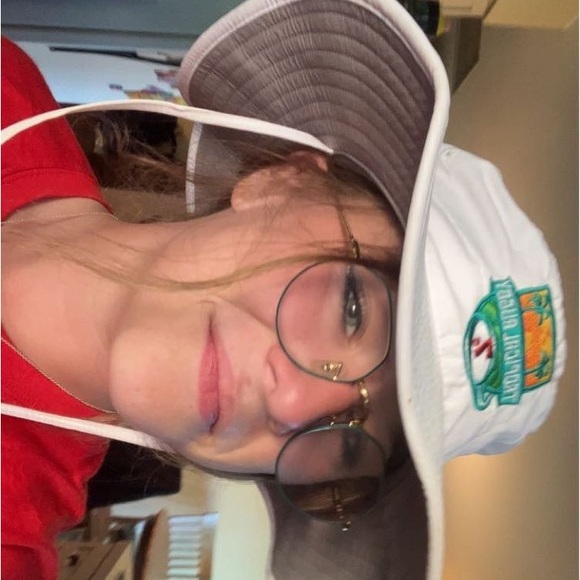 karlee_fewless